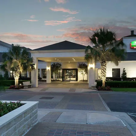 Courtyard By Marriott Waco Hotel
